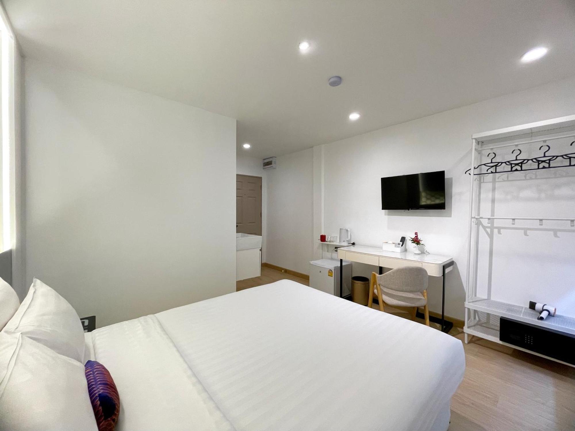 Arawana Express Sukhumvit 22 Aparthotel Bangkok Luaran gambar