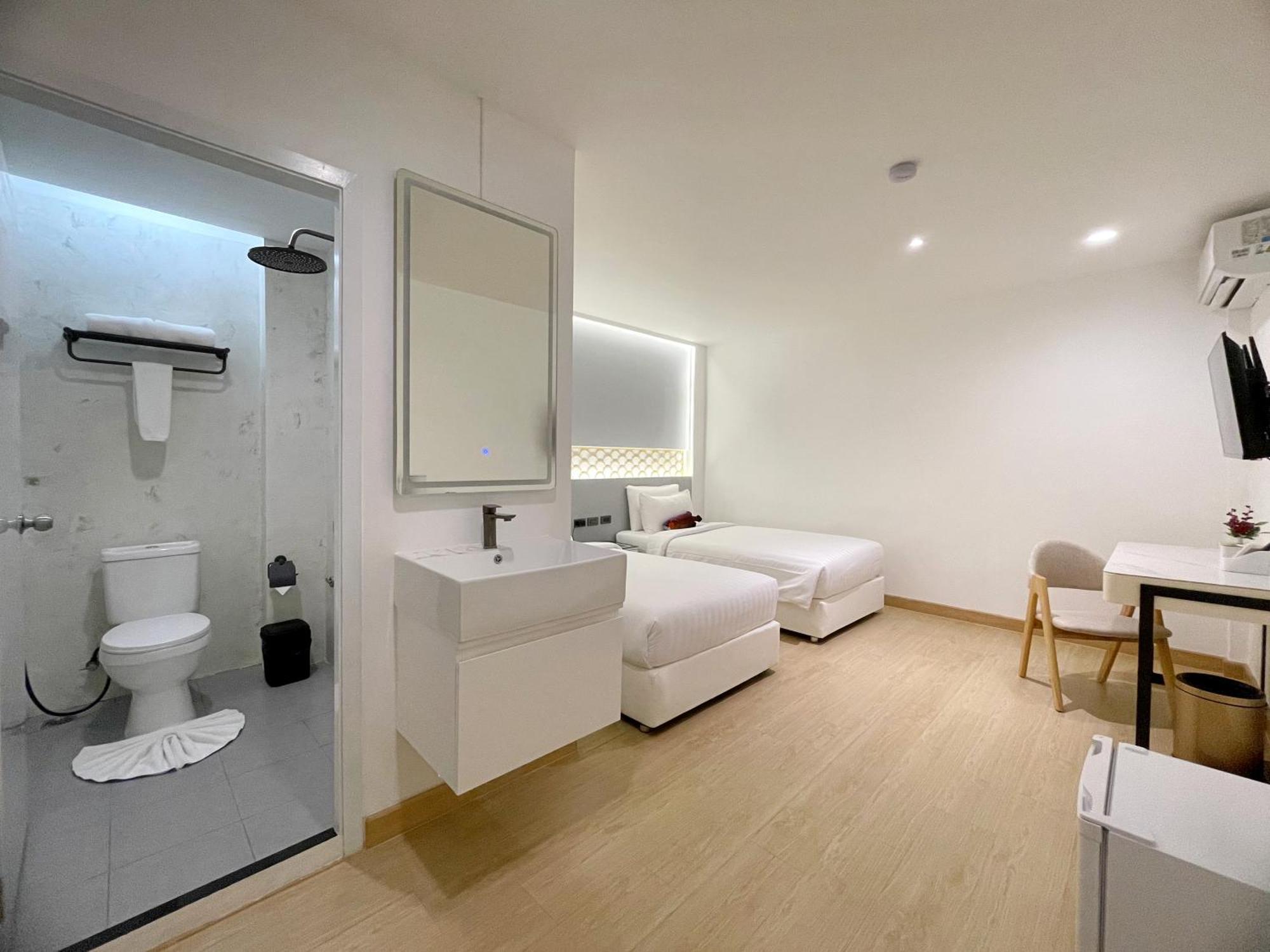 Arawana Express Sukhumvit 22 Aparthotel Bangkok Luaran gambar